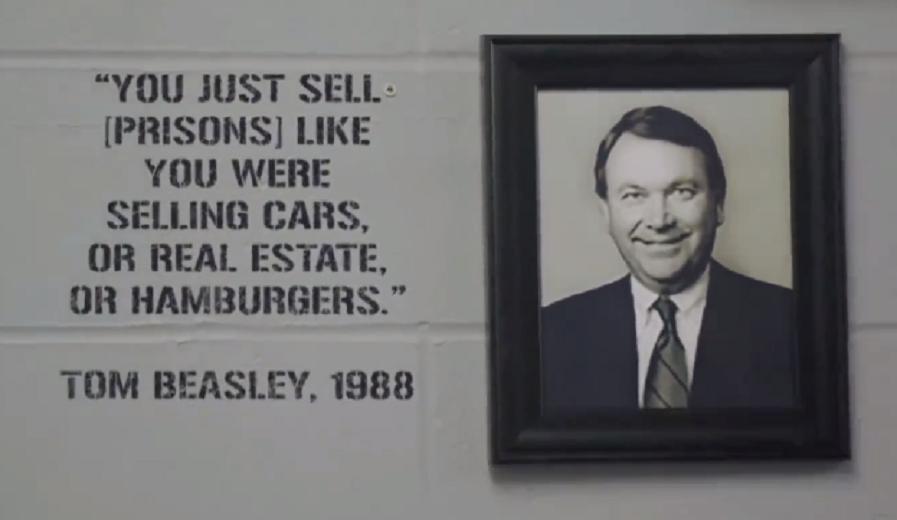 美国监狱的人员年薪,美国监狱年收入多少