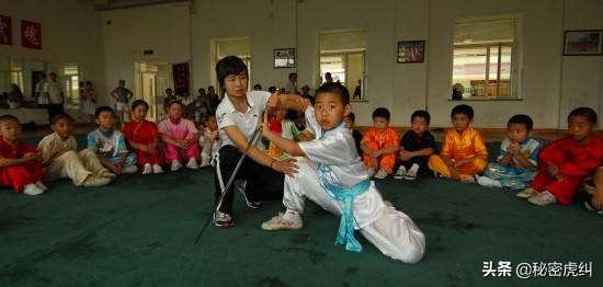 刀枪剑戟斧钺勾叉,刀枪剑戟斧钺钩叉镋棍