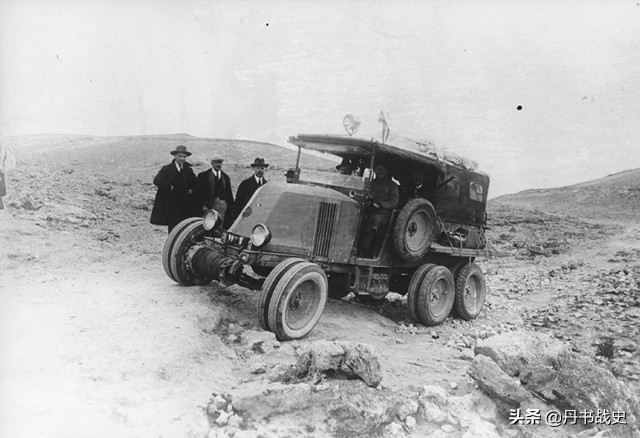 雷诺10CVMH型6×6越野车，专门为非洲研发的汽车