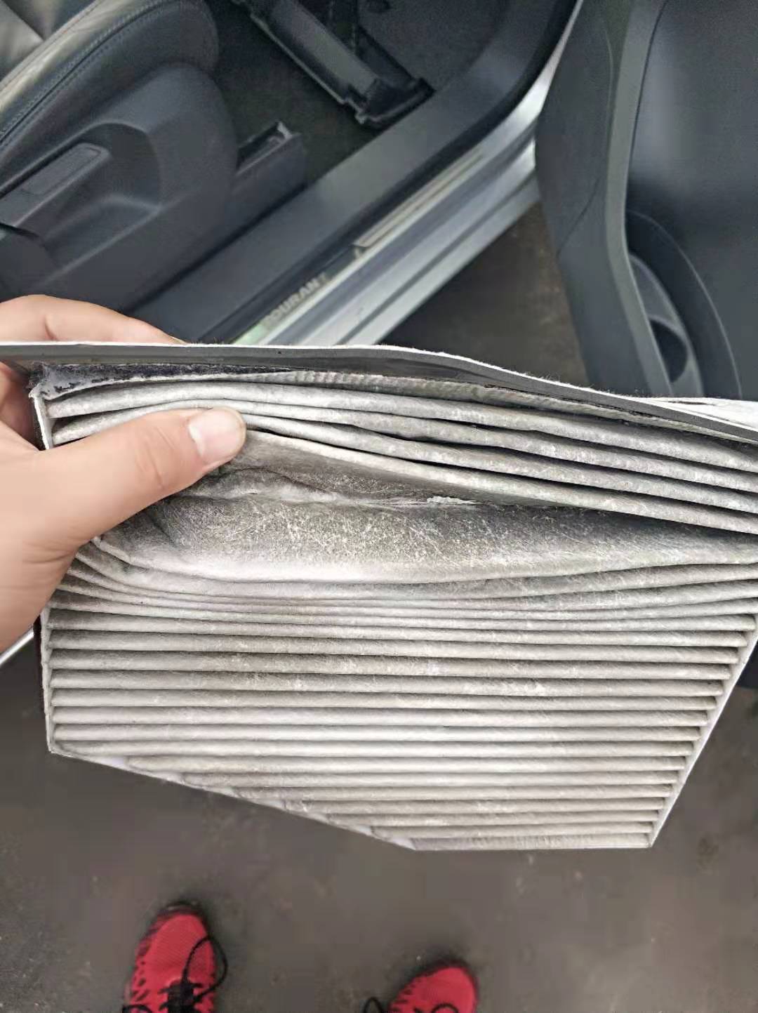 一失手买个大众赔了1万多。。。。伤透了心