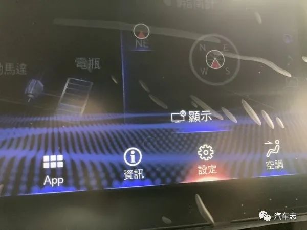 雷克萨斯LM价格进口,雷克萨斯lm300降价50万
