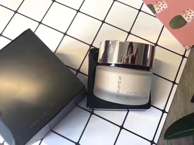 平价推荐彩妆眼影修容腮红三合一,好用健康的眼影彩妆推荐