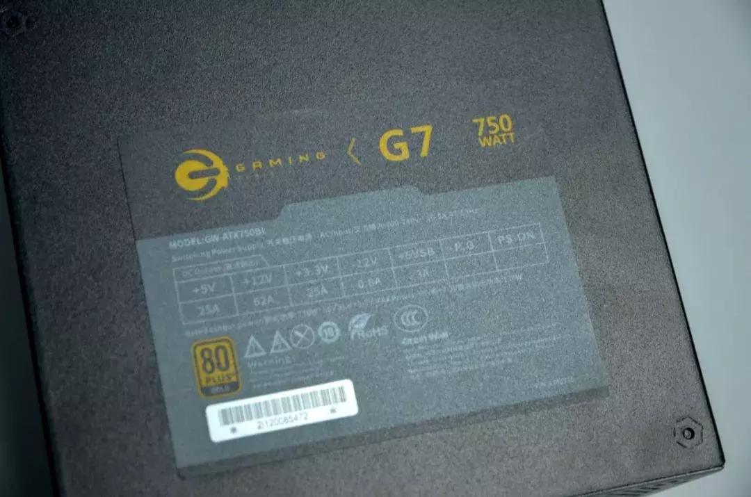 冷知识手机电源,电源额定功率越高越费电吗