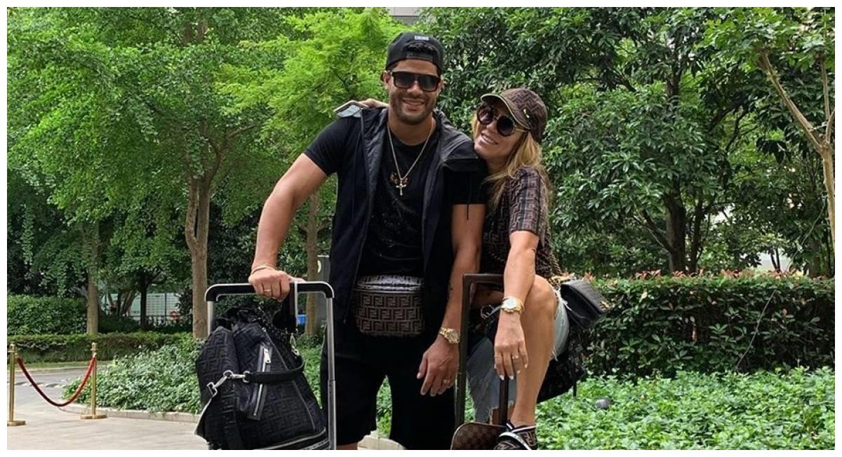 上港队长和前妻照片,上港队长和前妻的关系