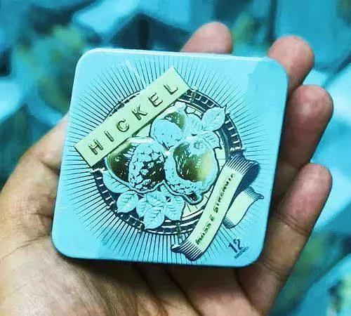 这些广告上说超好吃的糖和超有用的缅药，被缅甸政府查出有问题