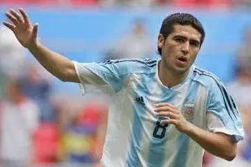 天下足球十大催泪文案,十年逝年之天下足球经典文案