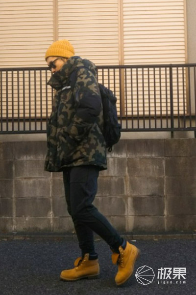 踢不烂大黄蜂2,踢不烂的大黄蜂