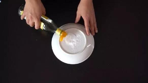 菜刀钝了怎么磨,菜刀没有磨刀石怎么磨才锋利