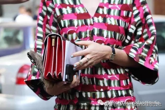 推荐小女生包包,女孩子都喜欢的小包包推荐
