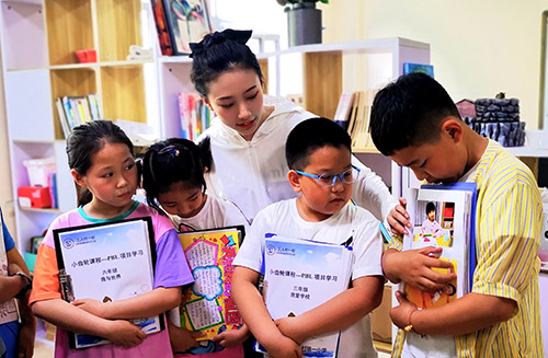 铁西发布丨“小齿轮”旋转出校园生活五彩阳光