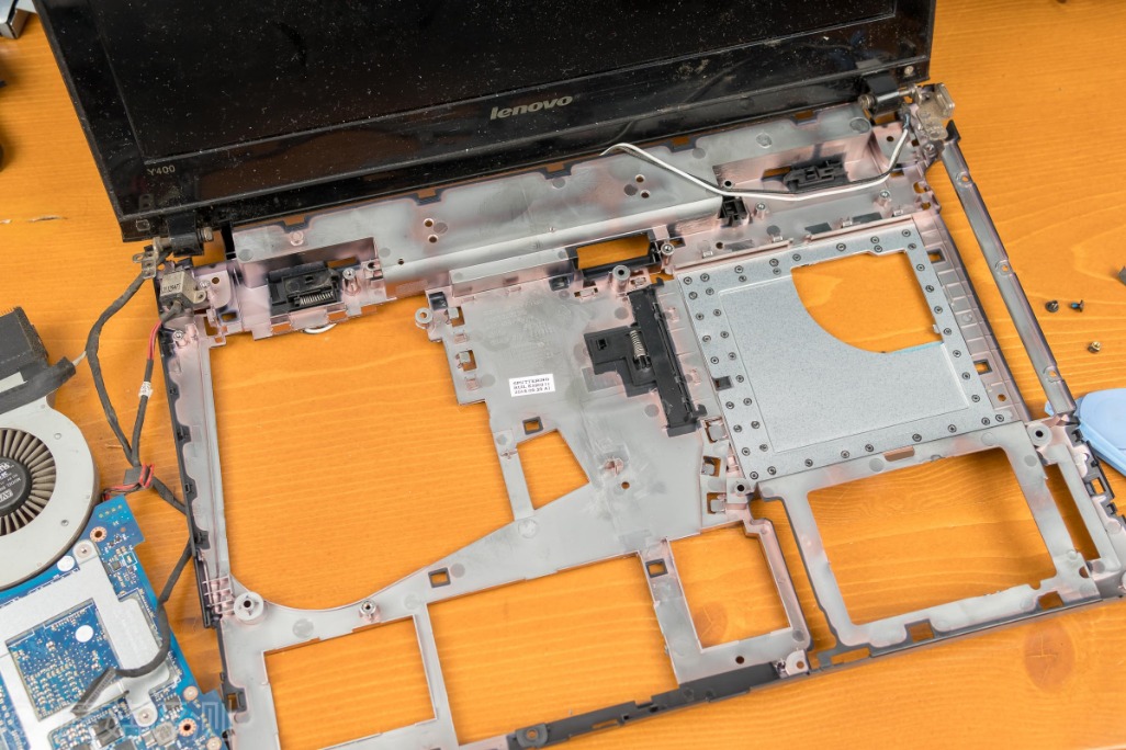 联想y400转轴坏了修理,转轴坏了换a壳手工费多少