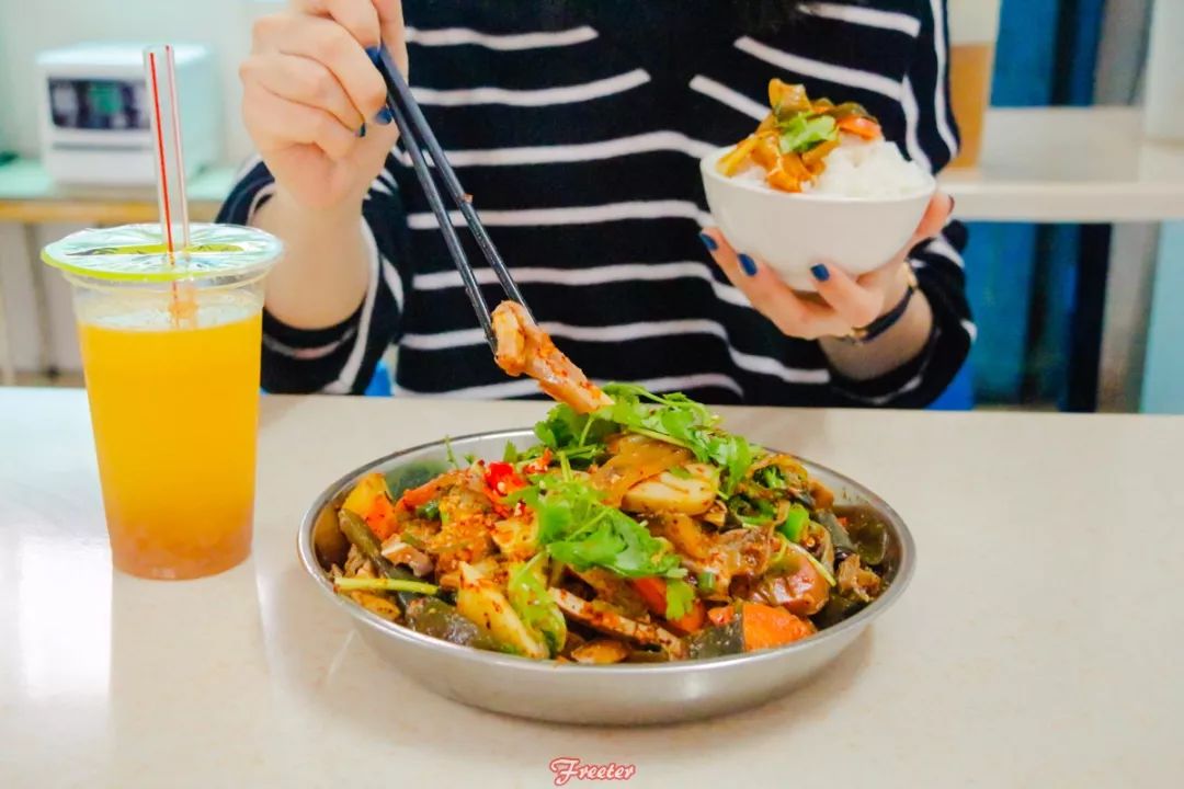 海口有没有好吃的馆子,海口本地苍蝇馆子