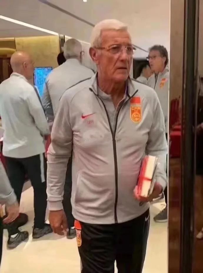 里皮被气得离场是哪一场,为什么里皮无法拯救国足