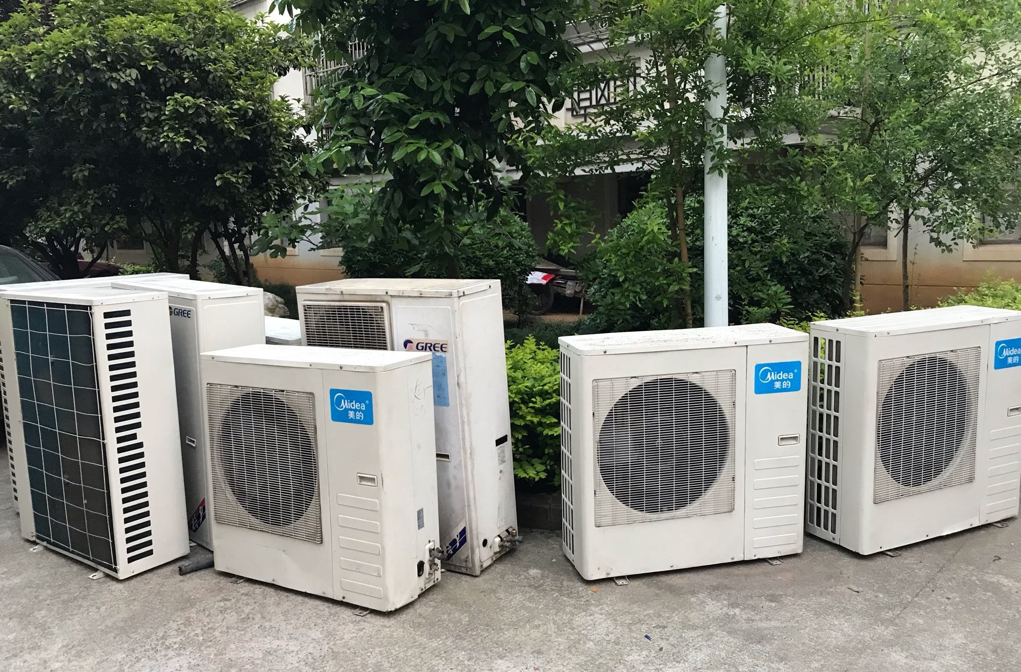 中央空调怎么选？别听导购说得天花乱坠，关注这几个方面就够了