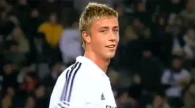 西班牙十大足球巨星现役,西班牙最帅足球明星