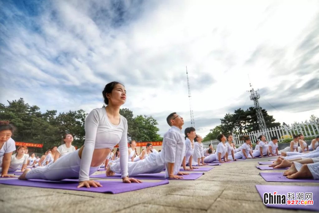 2024年国际瑜伽日最新活动,全球各地爱好者迎国际瑜伽日