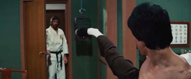 周星驰什么电影有李小龙,周星驰给李小龙当配角