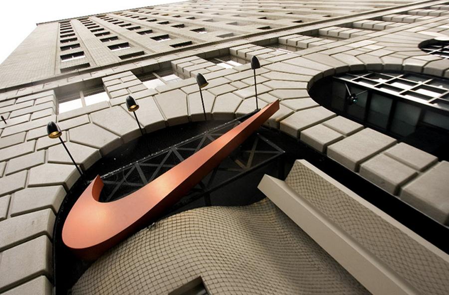 阿迪达斯boost和耐克react哪个好,阿迪达斯ultraboost和耐克飞马