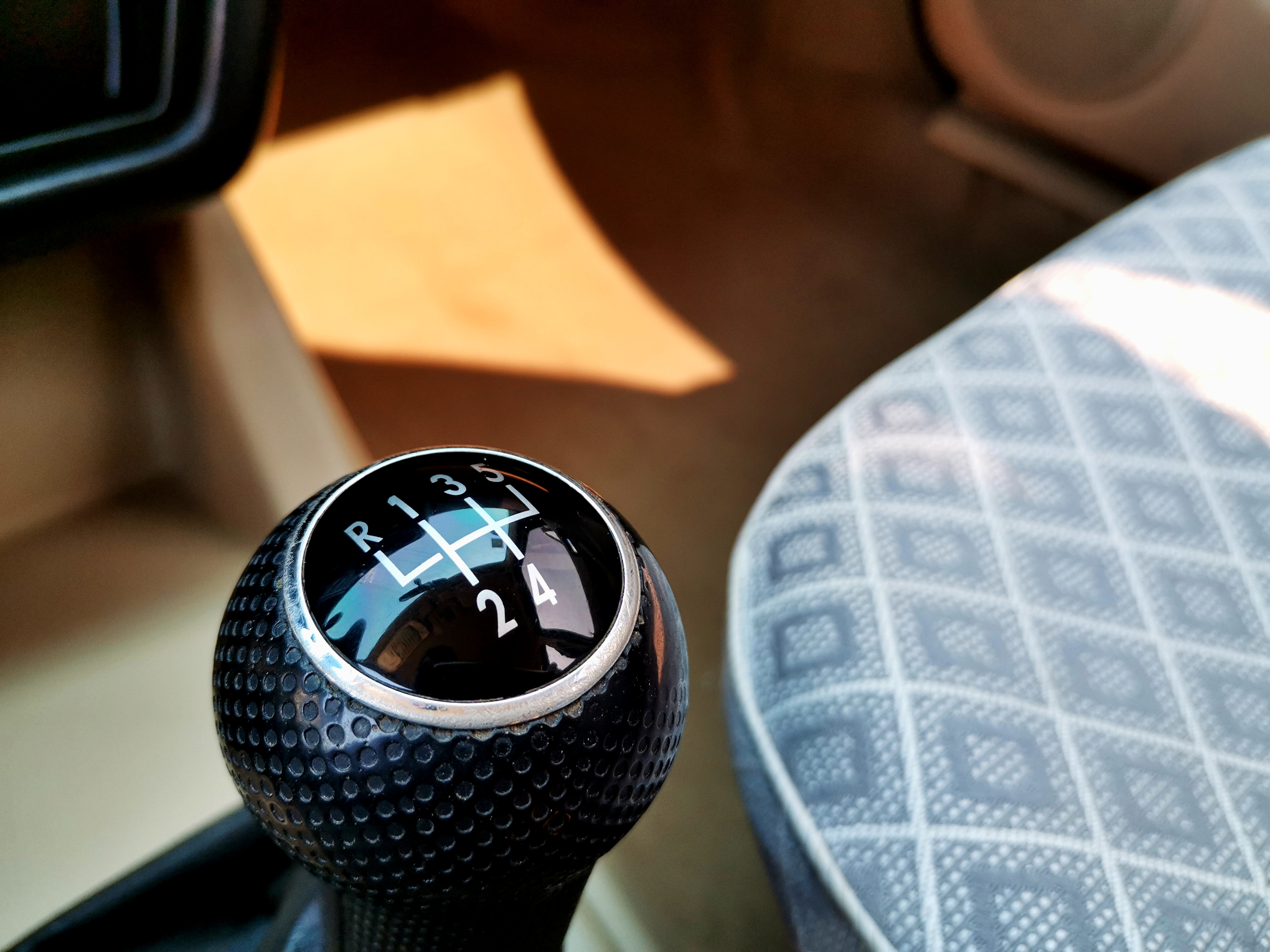 2015款捷达如何换灯,捷达va3自己换灯教学