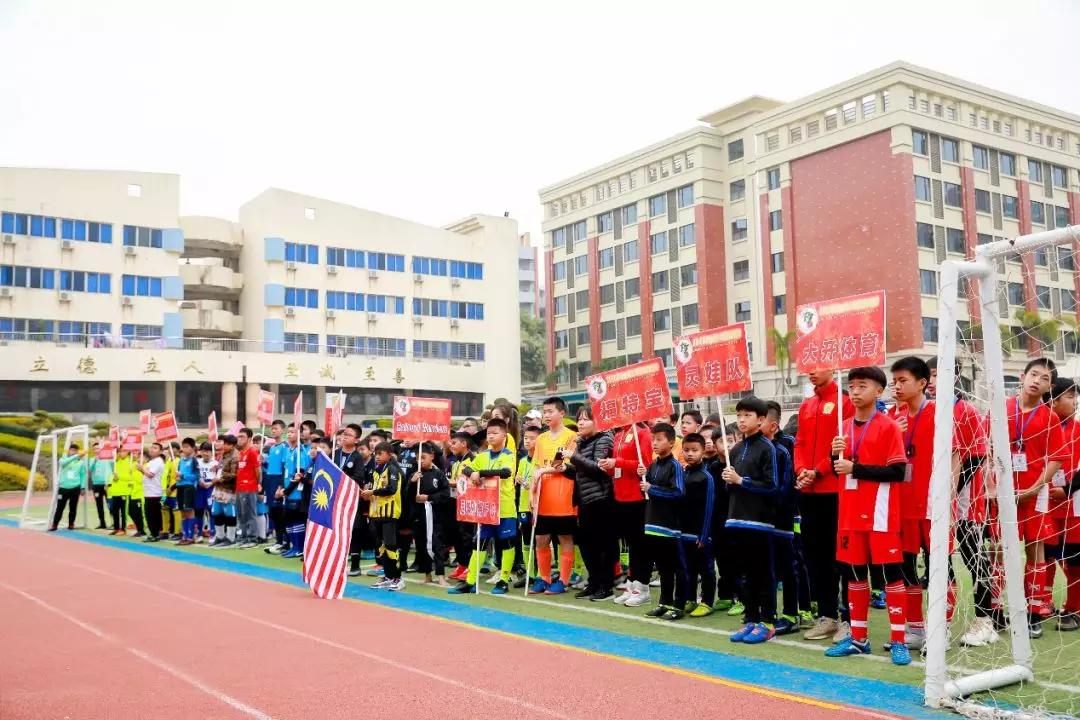 12支国际青少年足球队逐鹿冠军赛,足球俱乐部精英赛