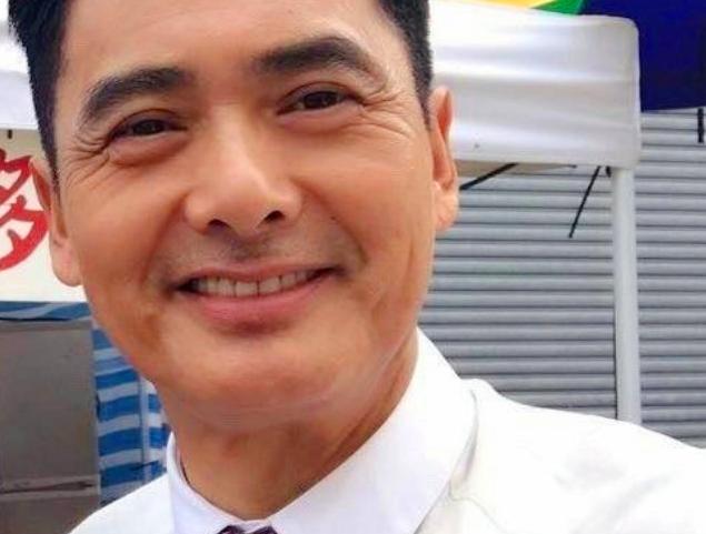 张曼玉逛街,明星逛地摊