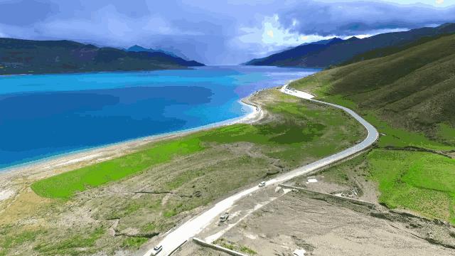 值得自驾游的七条路线,吹爆这4条自驾游线路