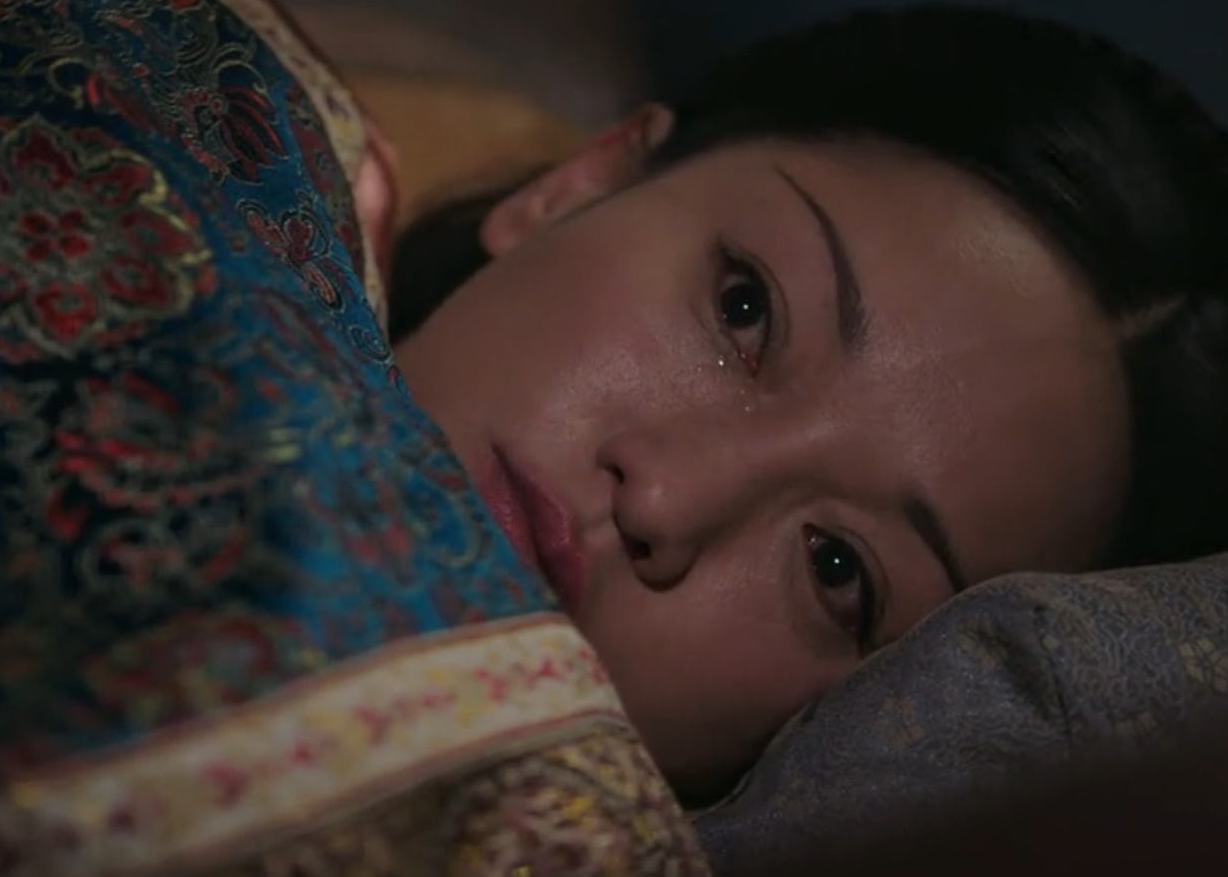 如懿传凌云彻和如懿的情感,如懿传原著凌云彻和如懿埋在一起