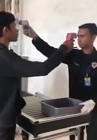 搞笑｜代购被举报未隔离，结果一查根本没有出境记录