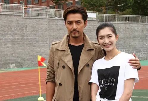 中国十位黄金单身汉,至今未婚的5位黄金单身汉