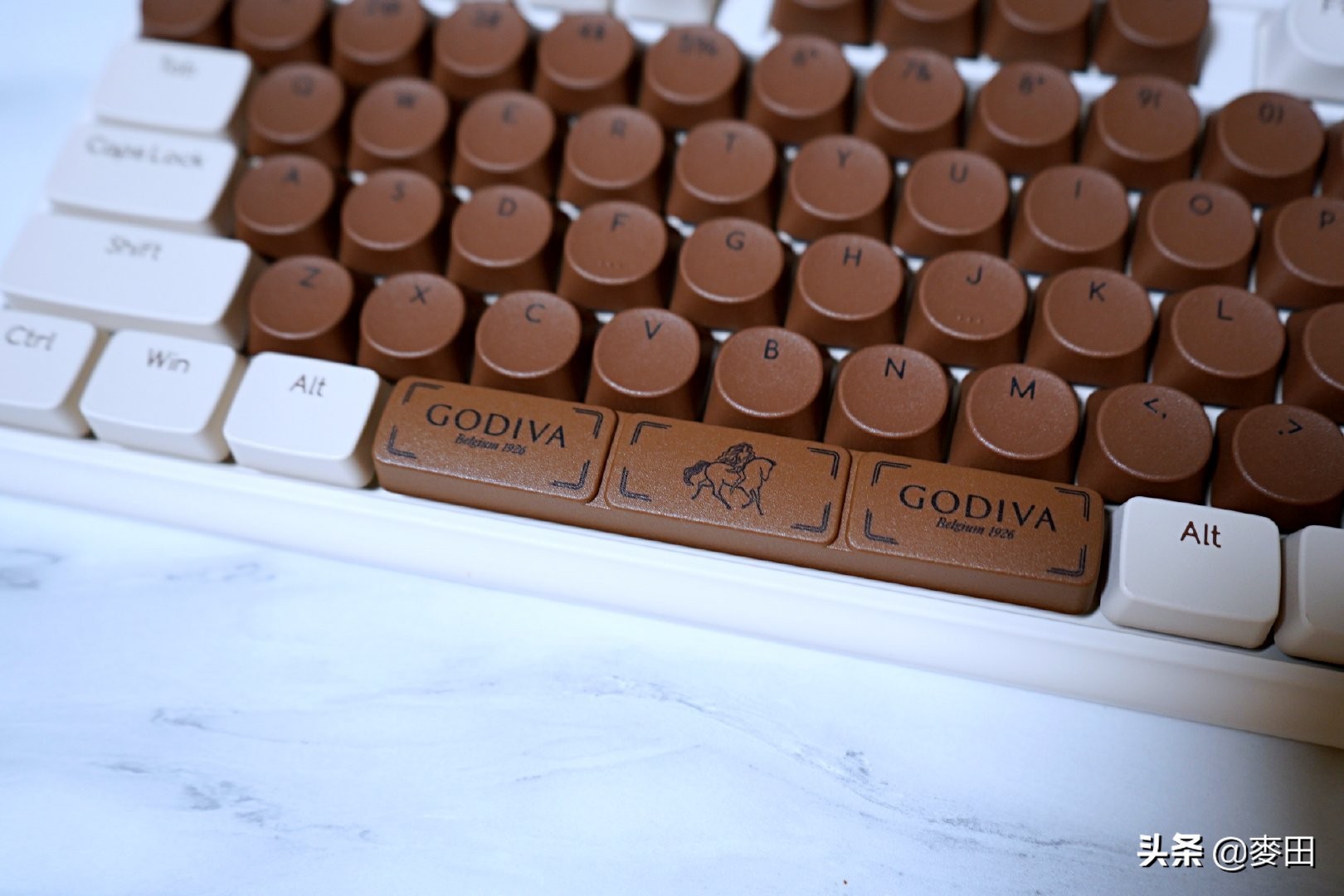 m1macbookair值得买吗,现在买macairm1值吗