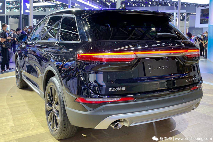 吉利星瑞和高尔夫8哪个更值得买,高尔夫和星瑞