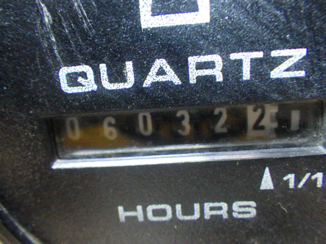 二手sk200-8挖掘机多少钱一台,日本原装进口最新款神钢挖掘机