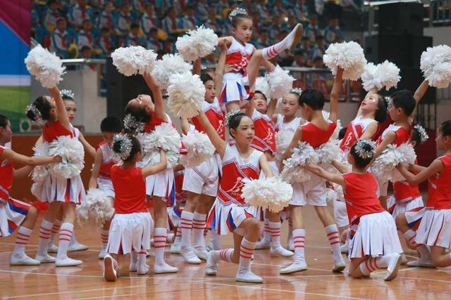 2018校园足球啦啦操,成都足球啦啦操比赛