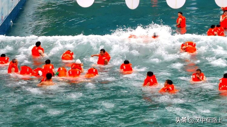 汉中市留坝县中国栈道欢乐水世界,汉中去留坝水世界攻略