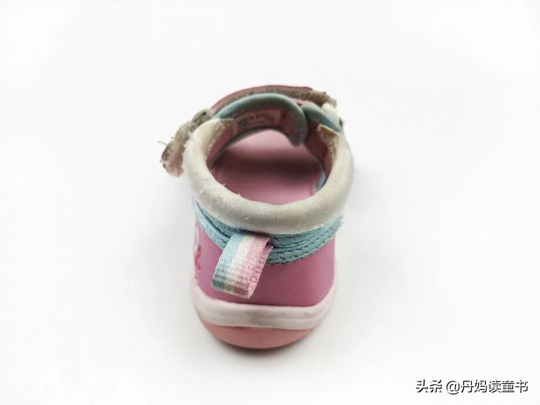 小孩凉鞋测评,给孩子选购凉鞋这些雷区不要踩