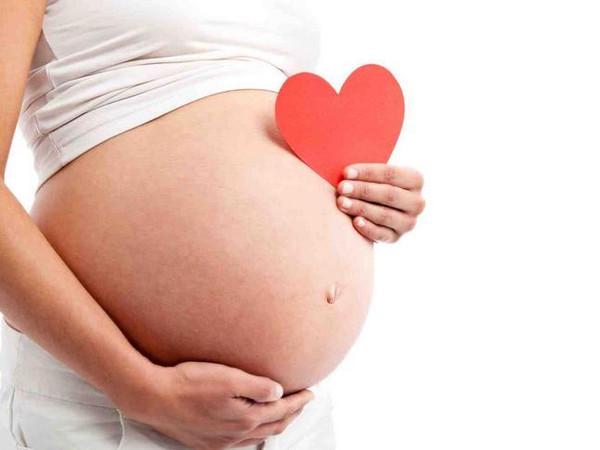 孕妇用孕妇枕头侧睡会压到宝宝吗,双胞胎孕妇侧睡会压到宝宝吗