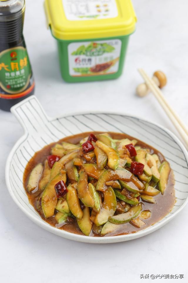 笋瓜炒几分钟,西葫芦瓜怎么做好吃又下饭呢