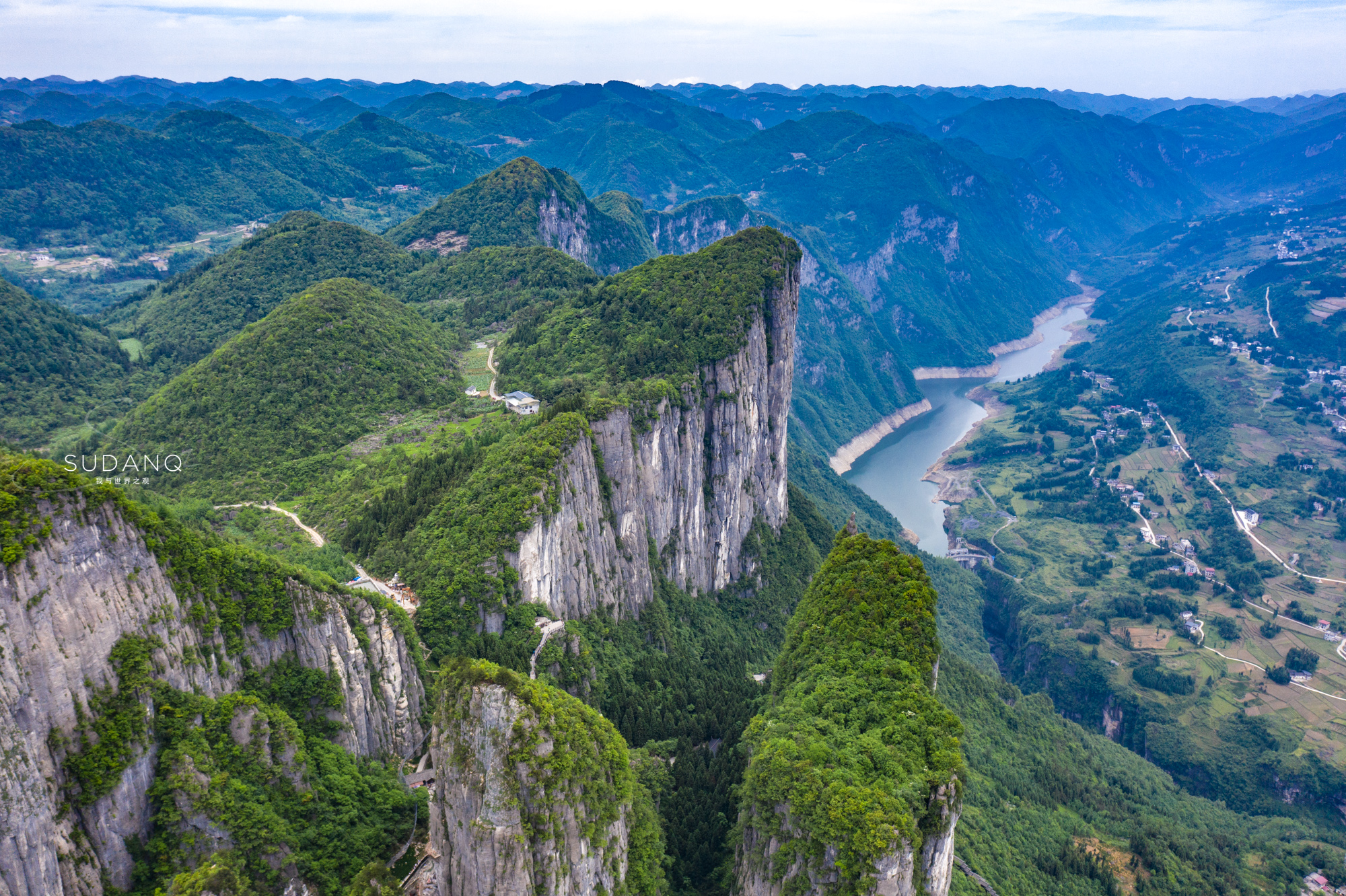 地球最美伤疤马岭河峡谷,地球最美的东非大裂谷