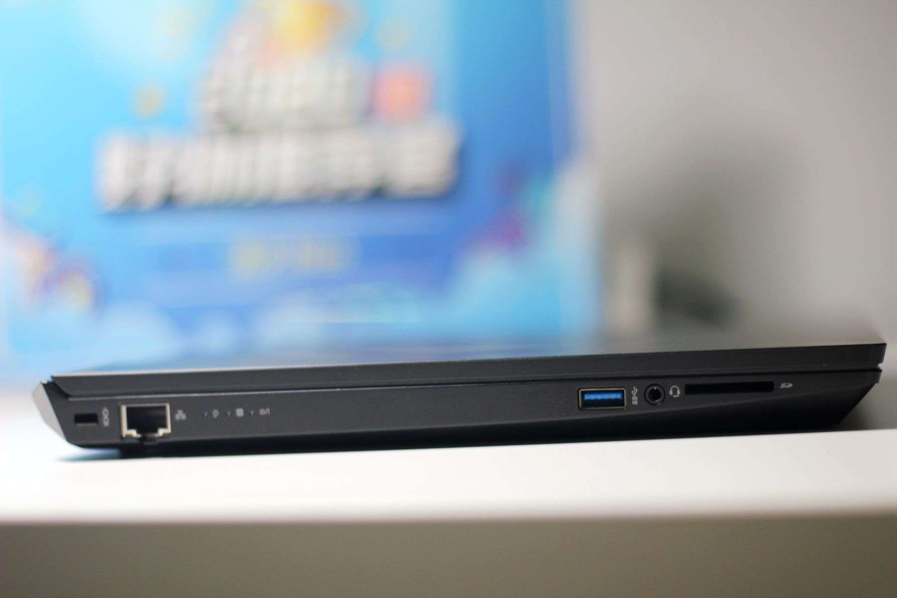 雷神911pro钛空2代游戏本,雷神911air游戏测评1050ti