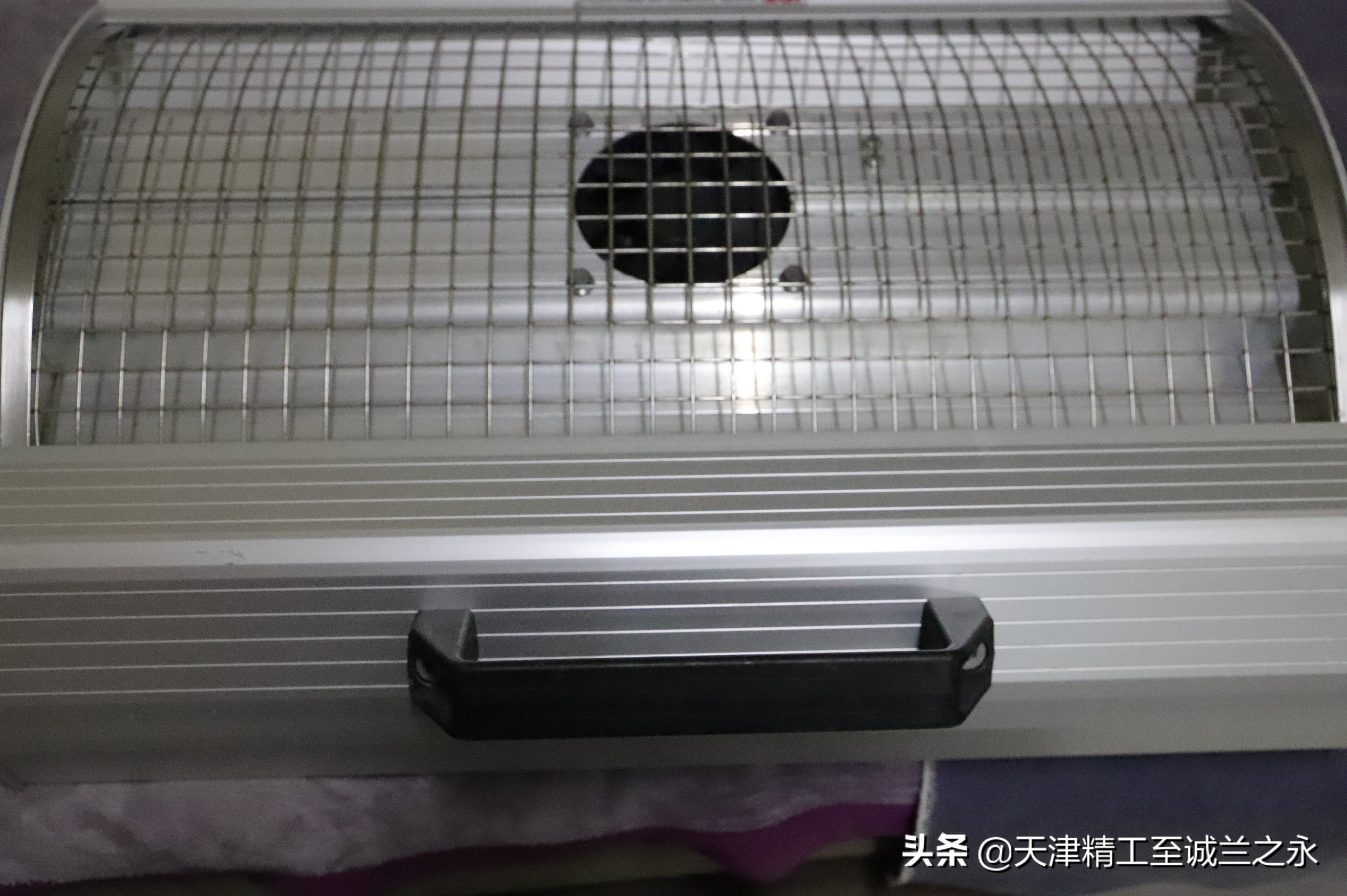 汽车喷漆工的信仰级工具翻新：瑞典IRT-300烤漆灯