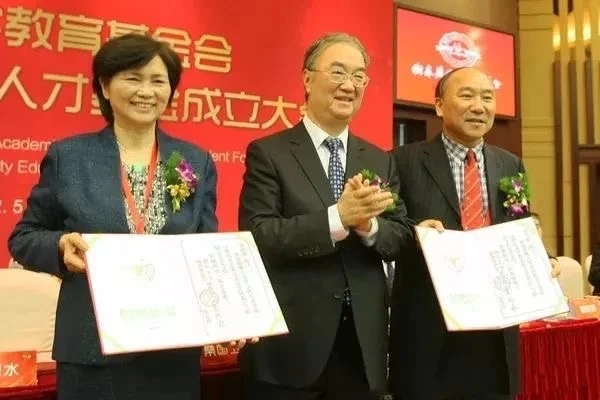 李兰娟评院士,李兰娟院士最新状态