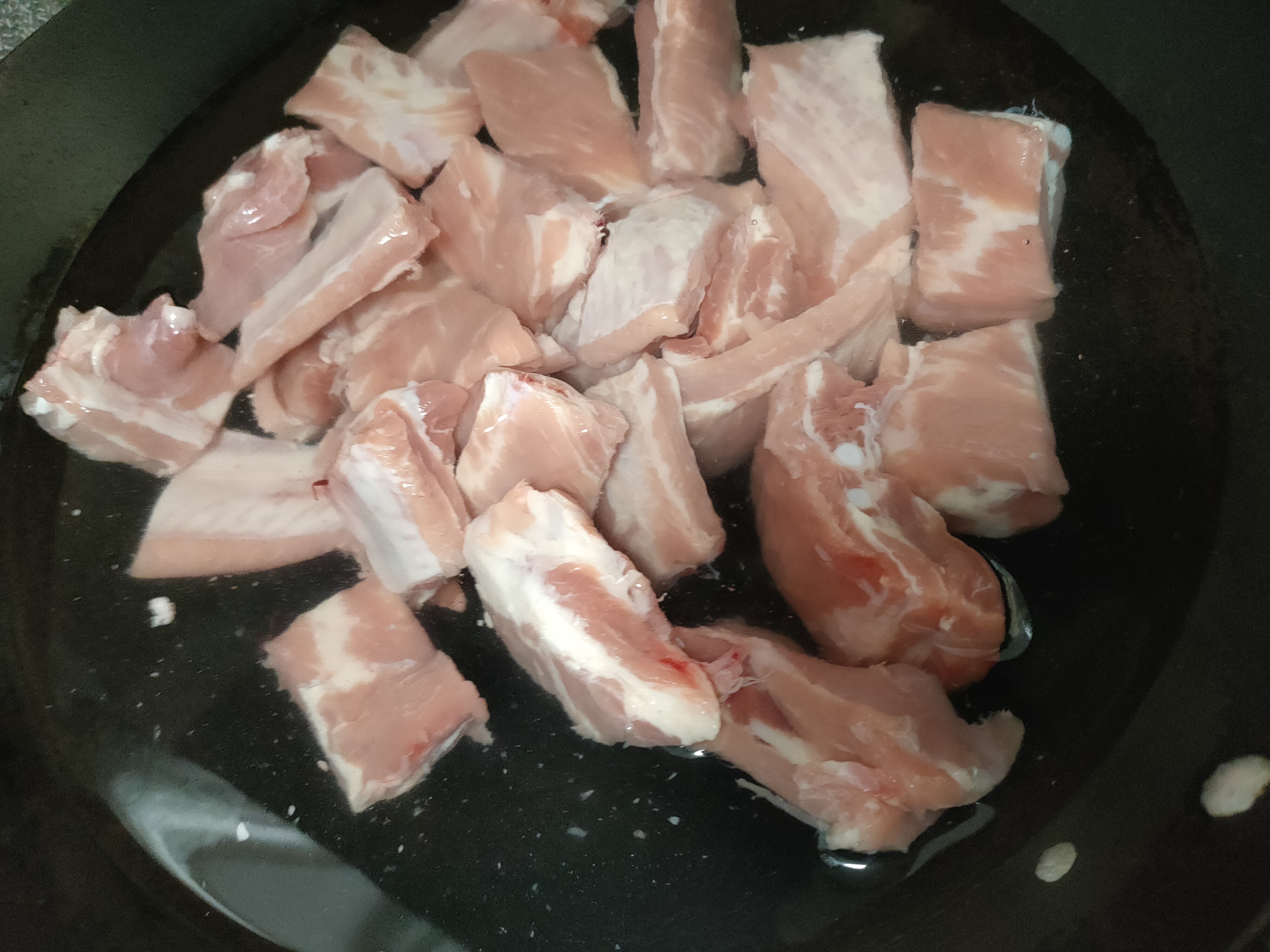 炖排骨怎么不腥,炖排骨如何才不柴