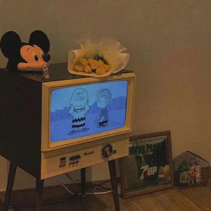 小众ins微信聊天背景图黑暗,小众聊天背景图全屏