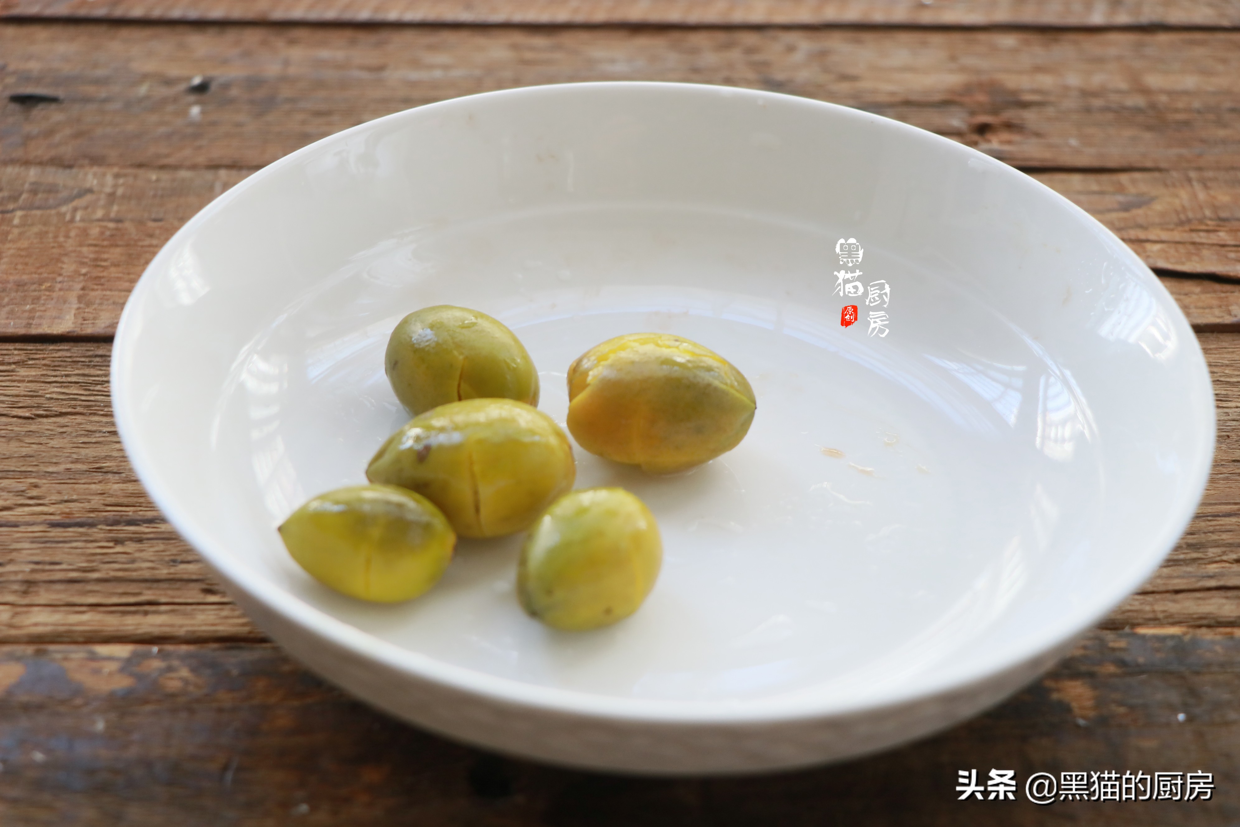 广东妈妈常给孩子煲这碗瘦肉水，强体质，清咽化痰，比骨头汤好