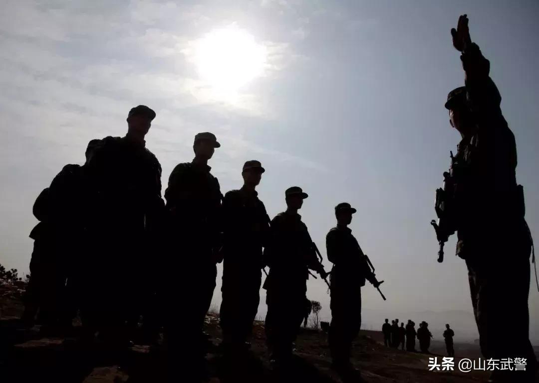 在军营的日子里,在军营里挥洒青春和汗水