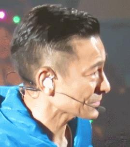 老戏骨们力挺刘德华,众星力挺华谊的视频