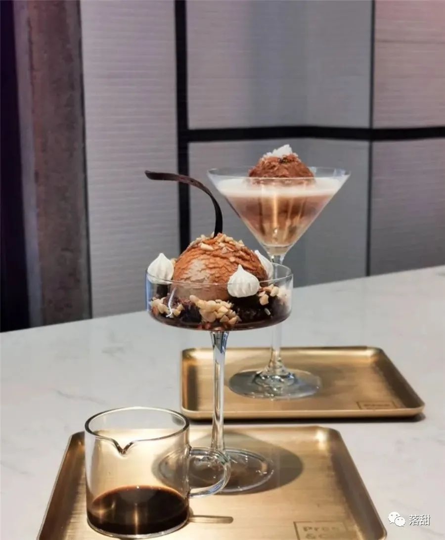 杂谈|你会不会在乎:盘子和甜品配不配?