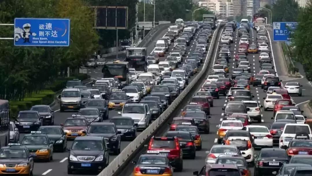 车内奇脏，还车不便，半路趴窝……细数共享汽车“九宗罪”