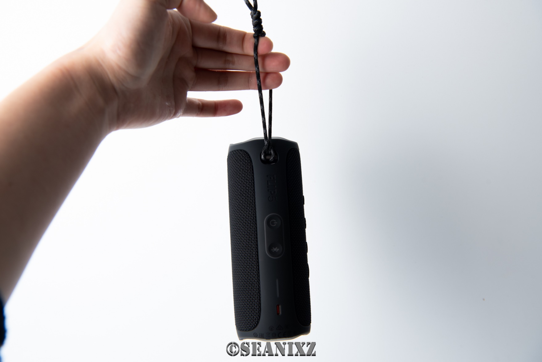 jbl万花筒5代便携蓝牙音箱开箱,jblflip5华强北