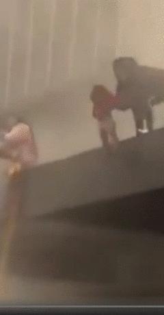 南非全国进入灾难状态的场面,南非大事件